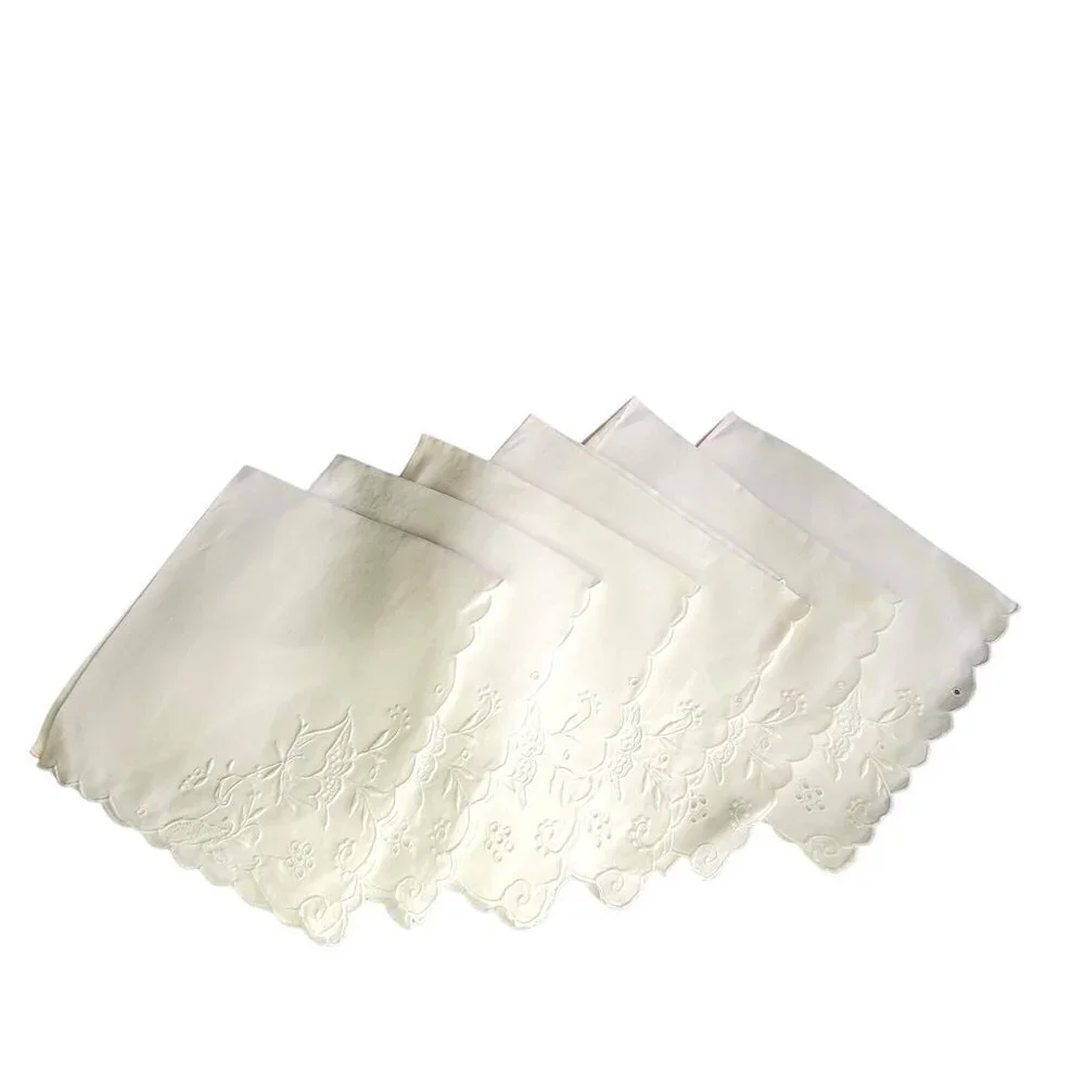 Vintage White Cotton Madeira Napkins with Floral Embroidery (Set of 6) Scalloped